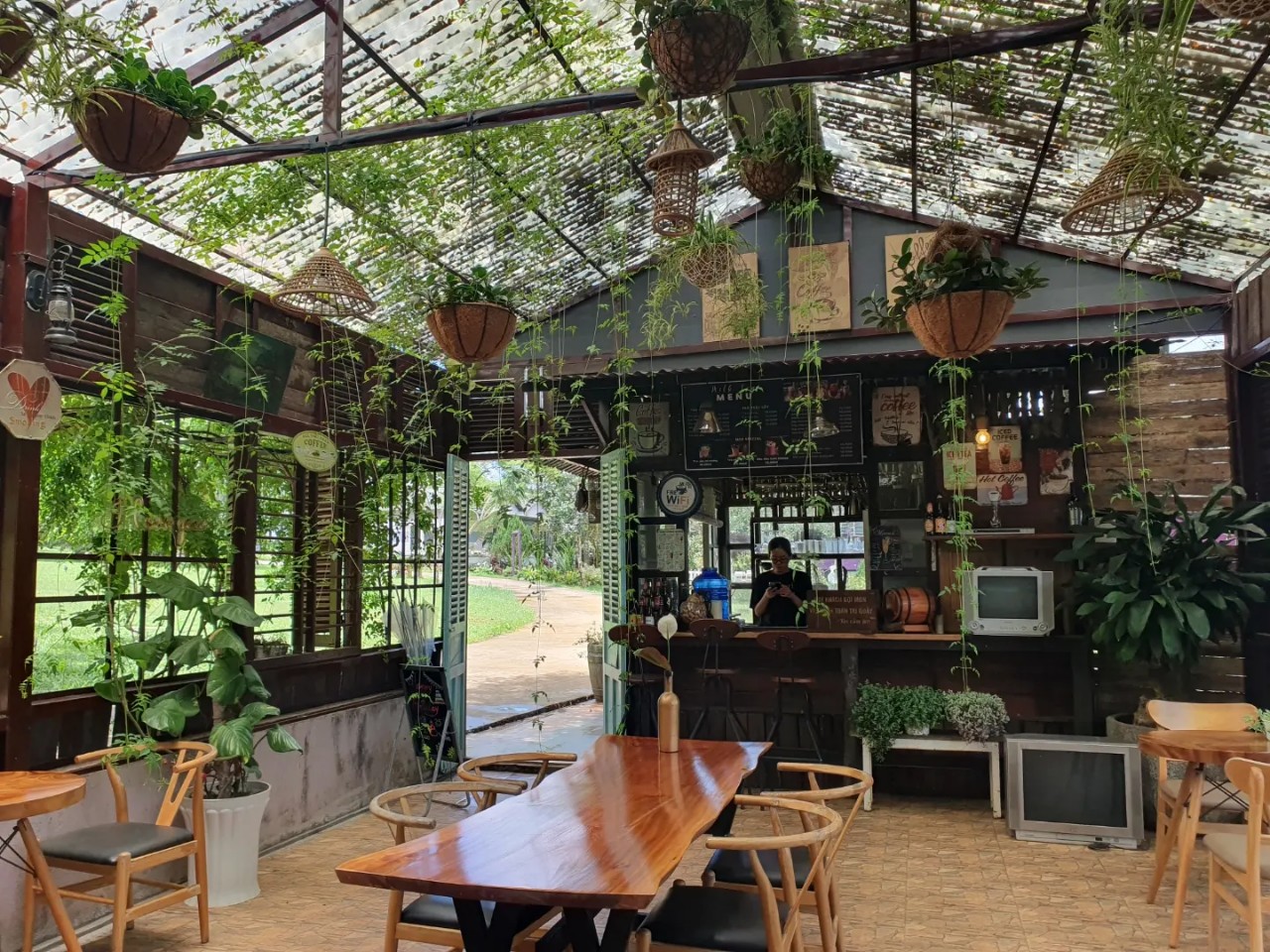 Review Quán JE T'aime Coffee Bảo Lộc Lâm Đồng